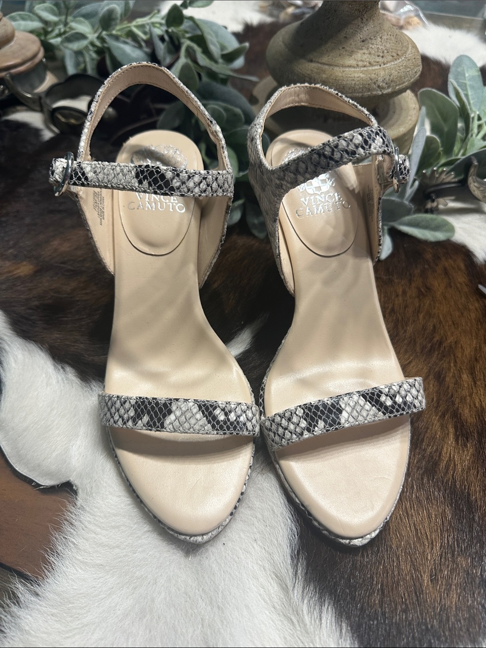 Nwot Vince Camuto Snake-Print Ankle-Strap Sandals in Beige and Gray